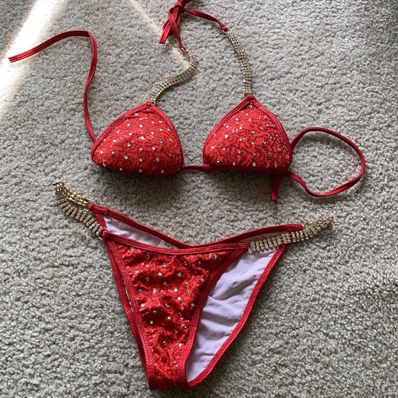 Bikini competition suit - Picture 4 of 5